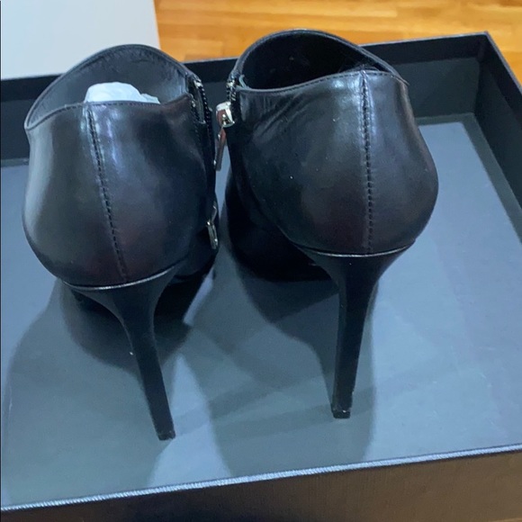 Saint Laurent sz 36 Paris 105 bootie - Picture 5 of 8